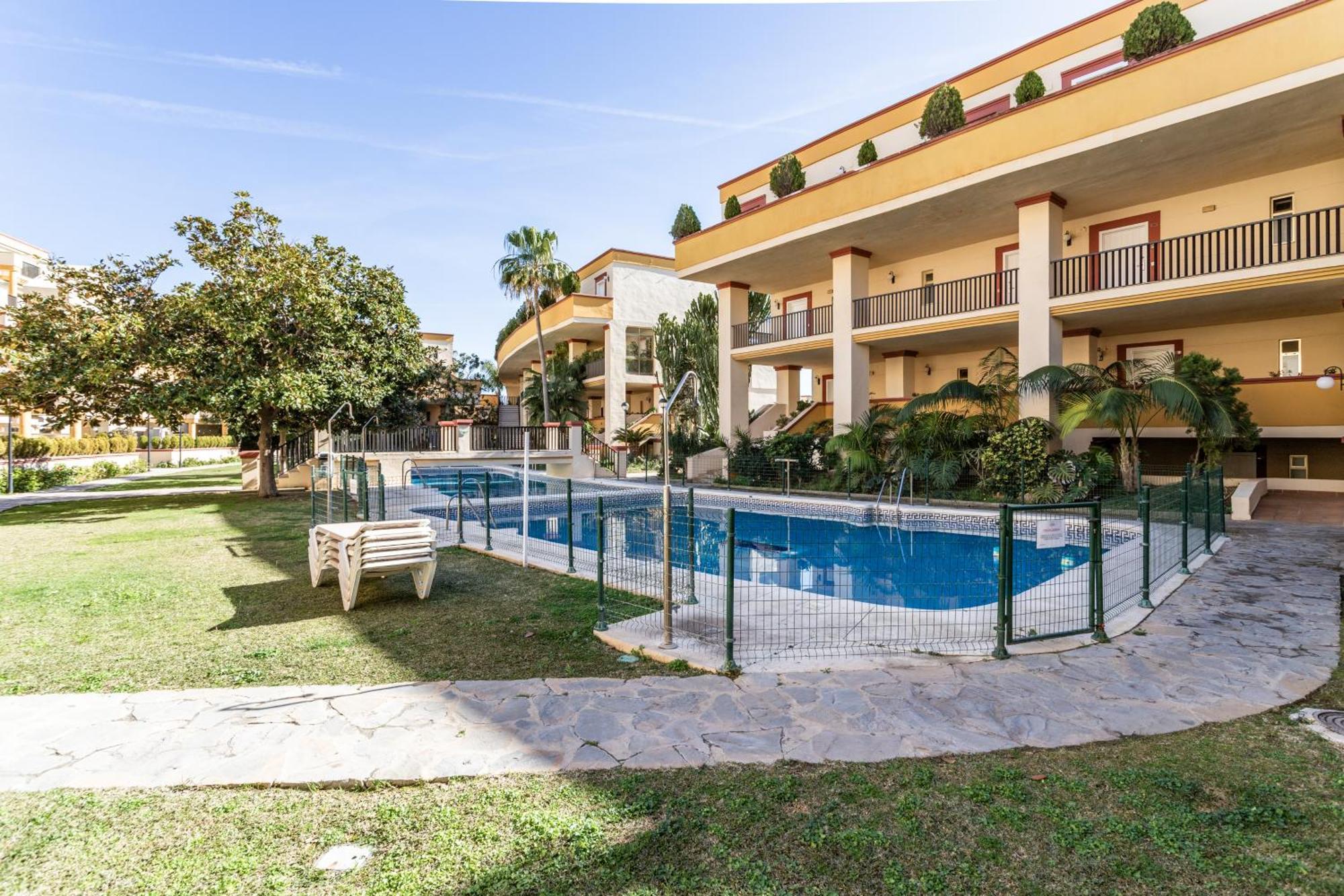 2 Estudios En La Romana Playa, Uno Con Vista Parcial Mar Y Otro Vista A La Piscina *