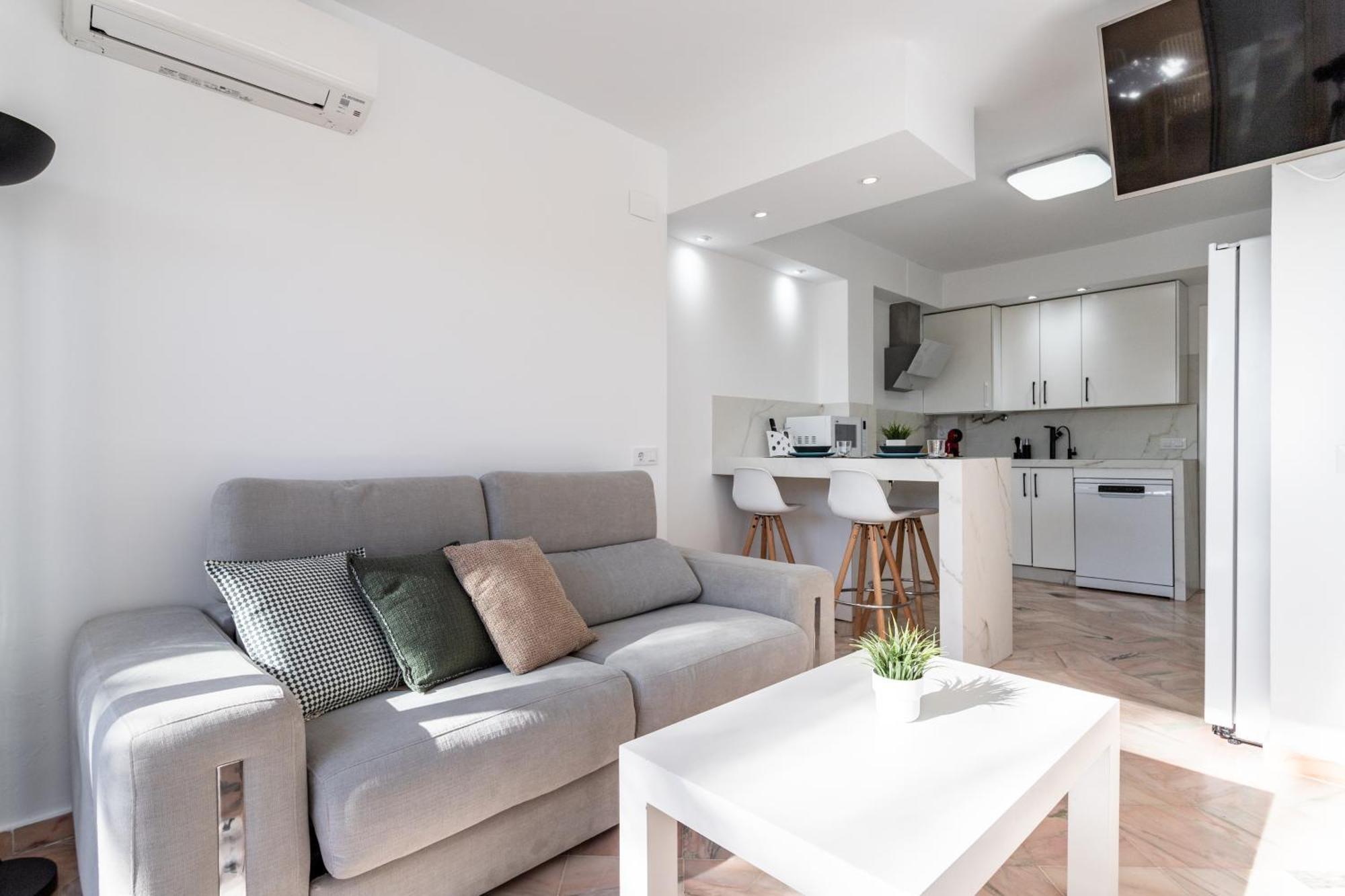 Apartamento 2 Estudios En La Romana Playa, Uno Con Vista Parcial Mar Y Otro Vista A La Piscina