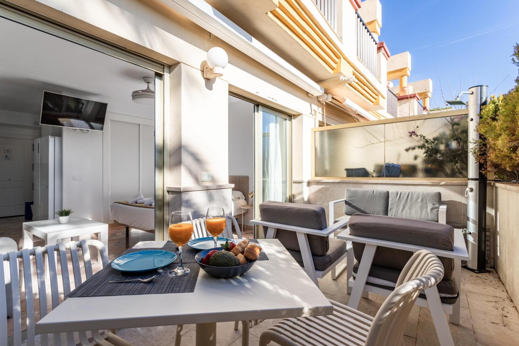 Apartamento 2 Estudios En La Romana Playa, Uno Con Vista Parcial Mar Y Otro Vista A La Piscina *