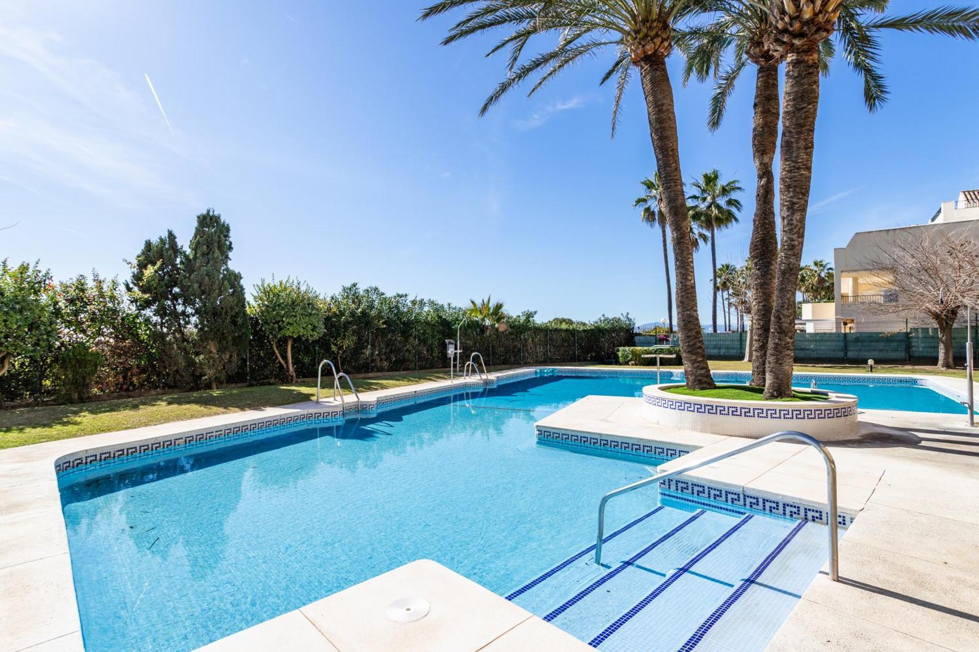 2 Estudios En La Romana Playa, Uno Con Vista Parcial Mar Y Otro Vista A La Piscina Apartamento