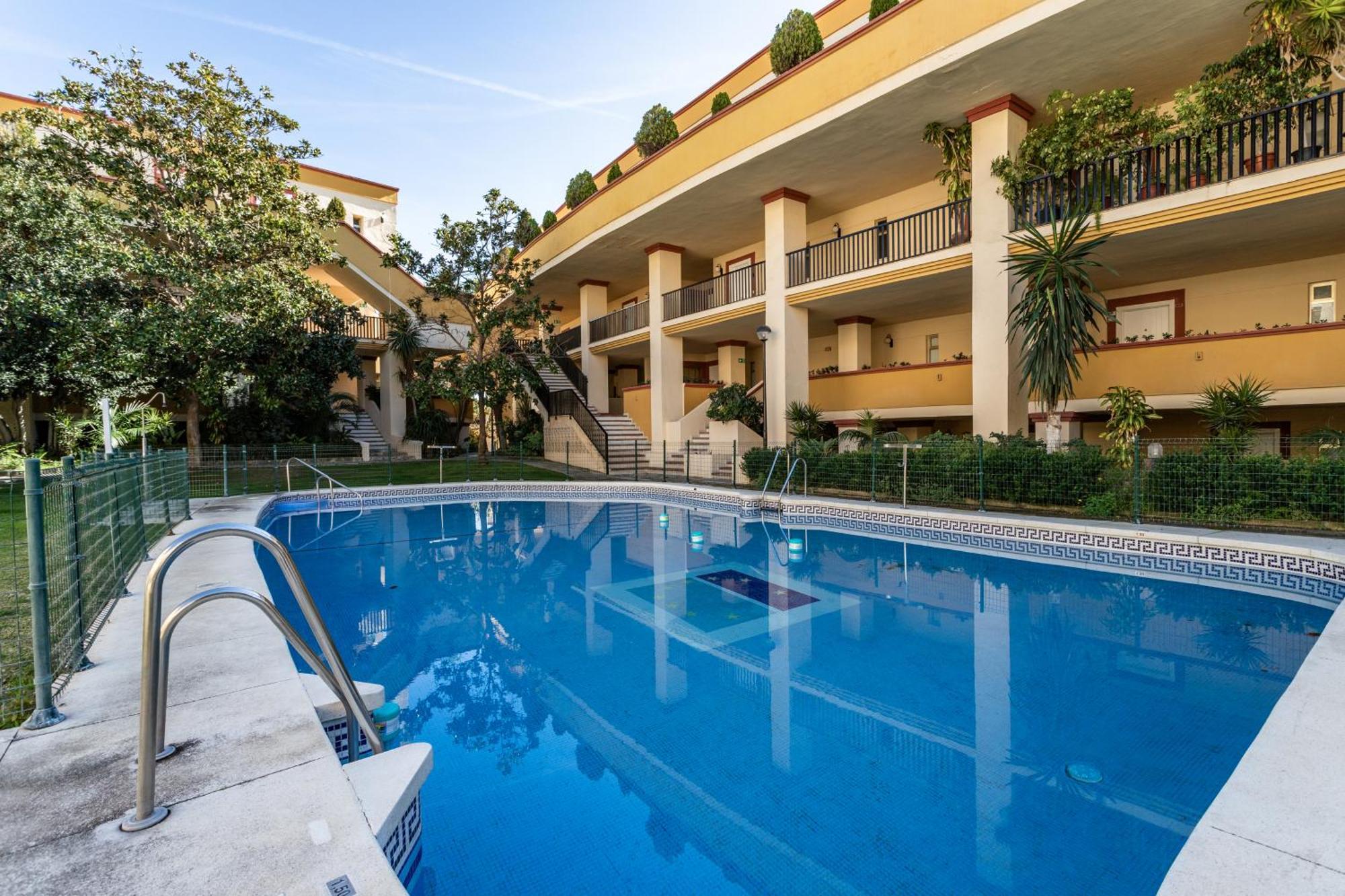 2 Estudios En La Romana Playa, Uno Con Vista Parcial Mar Y Otro Vista A La Piscina