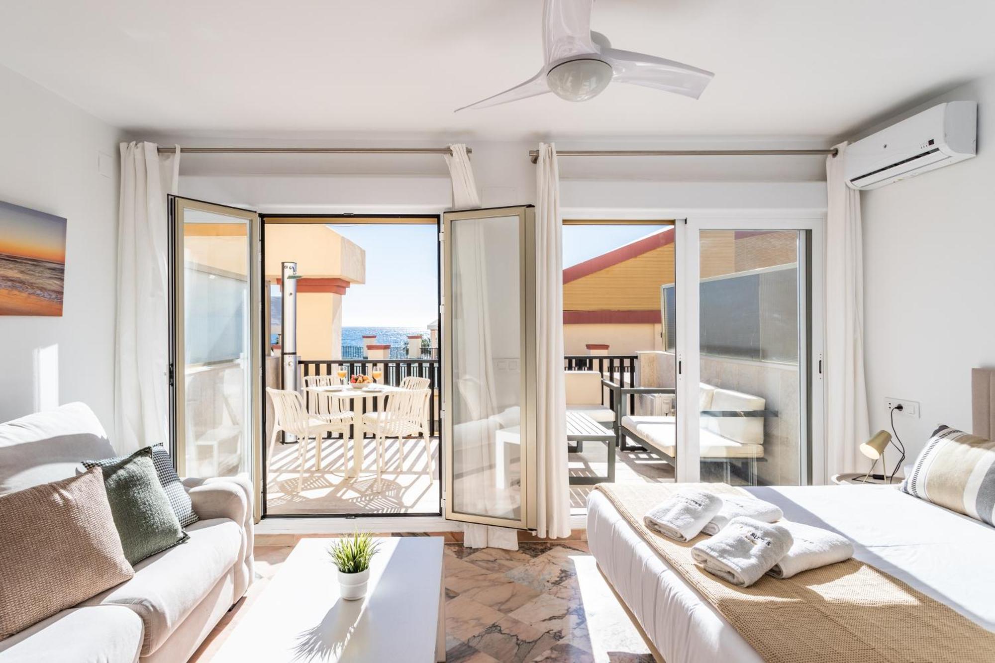 Apartemen 2 Estudios En La Romana Playa, Uno Con Vista Parcial Mar Y Otro Vista A La Piscina *